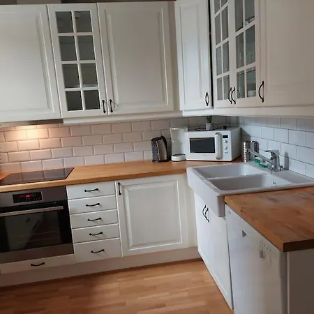 Super Leilighet Med Peis, Gaavstand Til Byen Apartment Trondheim